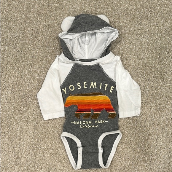 ADKTD Lifestyle Other - ADKTD Lifestyle Yosemite Bear Hooded longsleeve Bodysuit